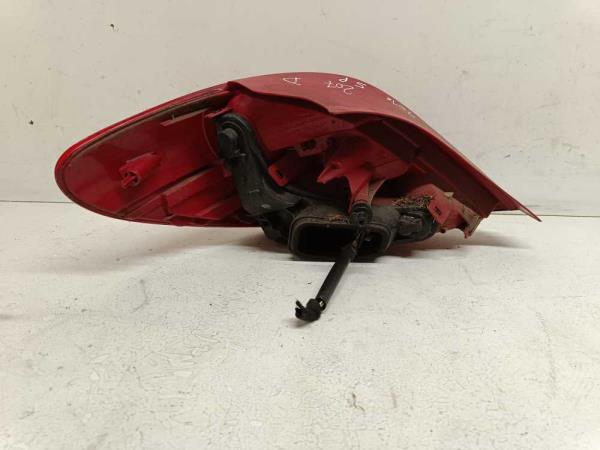 FEU ARRIERE DROIT PEUGEOT 207 2009+ ( LED ) - Vue 3